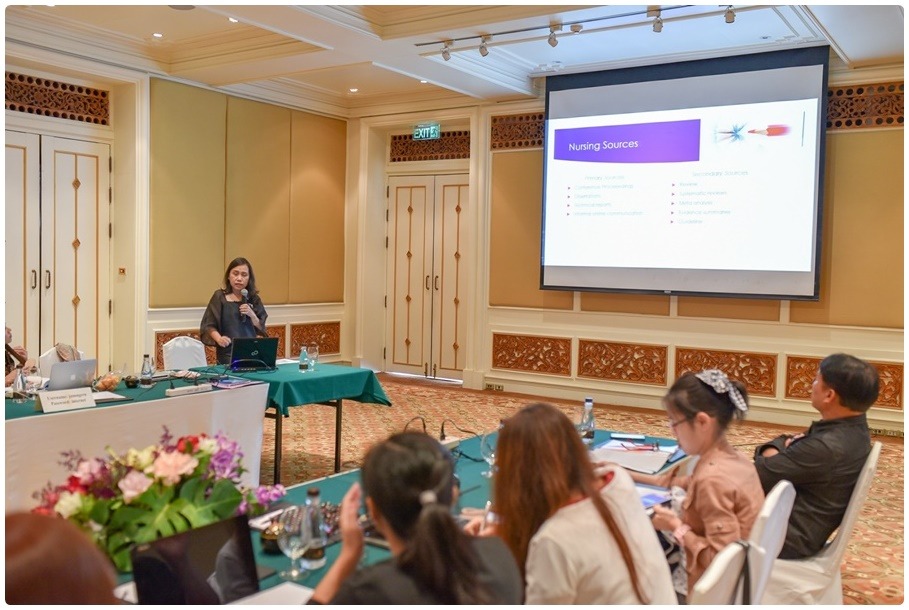 Medical Library staffs participated in Healthcare Provider Focus Group Discussion and Digital Marketing for Research Support.