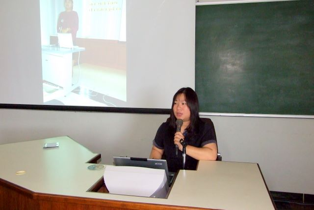 Presentation of visiting 3 University Libraries in Bankok.