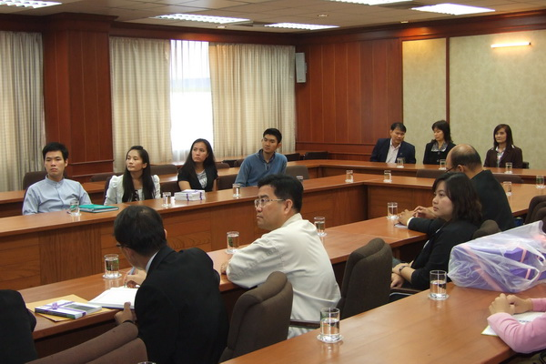 Library visit of Phayao University Executives.