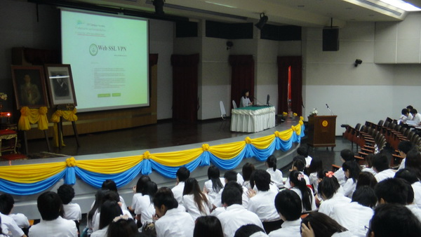Library orientation for 4th year medical students.