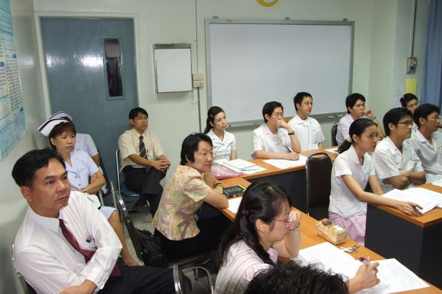 Road show to Otolaryngology Dept. for Staff, Resident and Researchersin topic”CMU Medical Library Online Services for Doctor of Otolaryngology”