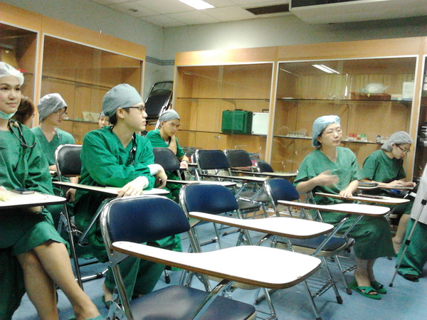 Finding Evidences and Medical Literatures Search Trainingto Residents in Anesthesiology Dept.