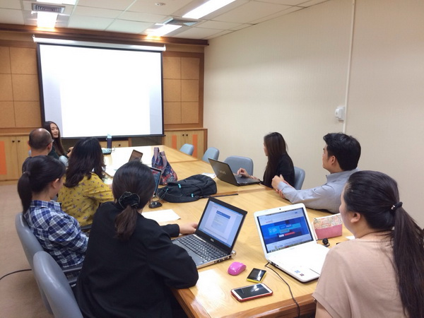 Databases or Programs Training by Medical Library in April 2015.