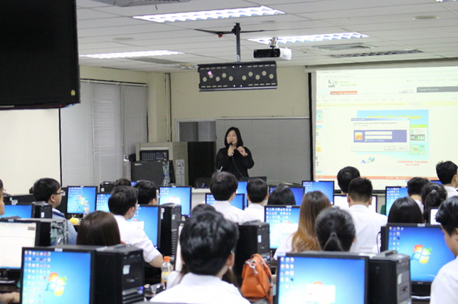 Off Campus Access and Databases Searching via Applications for 4th year Medical Students.