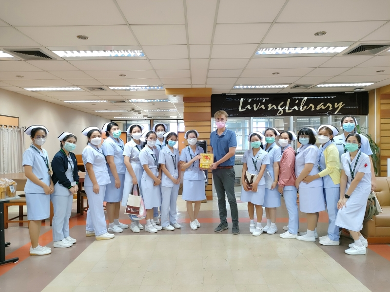 โครงการพยาบาลเฉพาะทาง (การฟอกไต) เยี่ยมชมห้องสมุดแพทย์ มช.