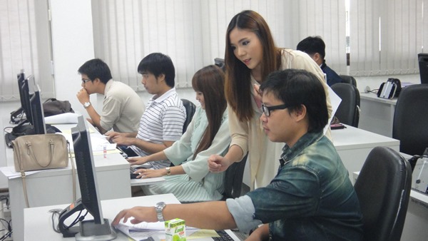 Turnitin Training for Graduate Students of Faculty of Political Scienceand Public Administration, CMU.