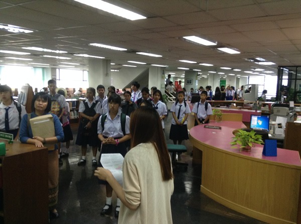 Welcome library visit for 2014 of Mahidol Poem Contest Examinees.