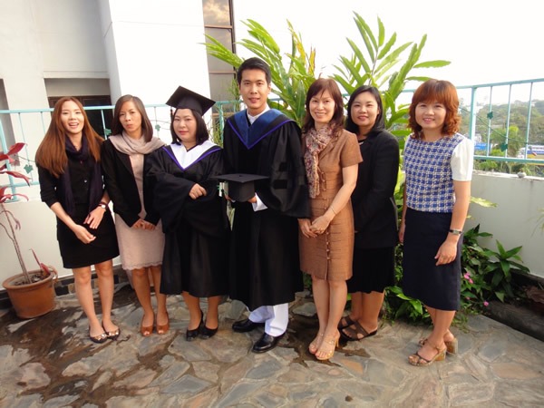Congratulation to library staffs who graduate in Bachelor’s and Master Degree of Chiang Mai University 2015.